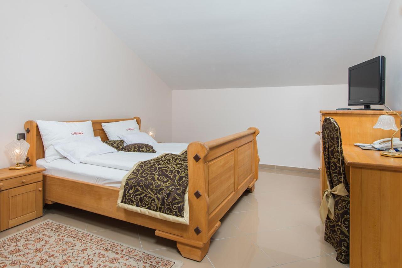 Standard Doppelzimmer mit Balkon